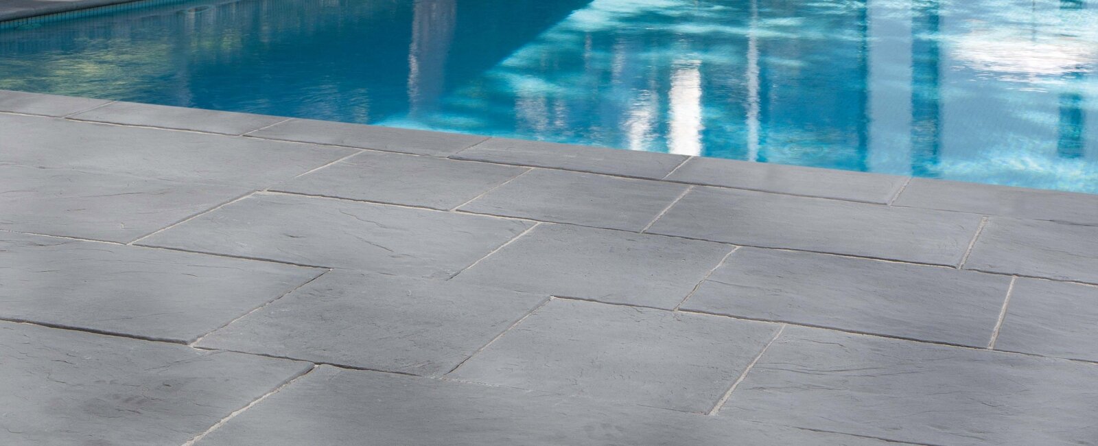 Marlux France - dallage, pavés, bordures, accessoires déco de jardin Marlux France - dallage, pavés, bordures, accessoires déco de jardin